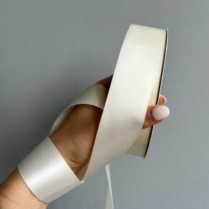 Лента атлас Ding Xin 4 см * 90 м - #0028 Айвори. Photo 2